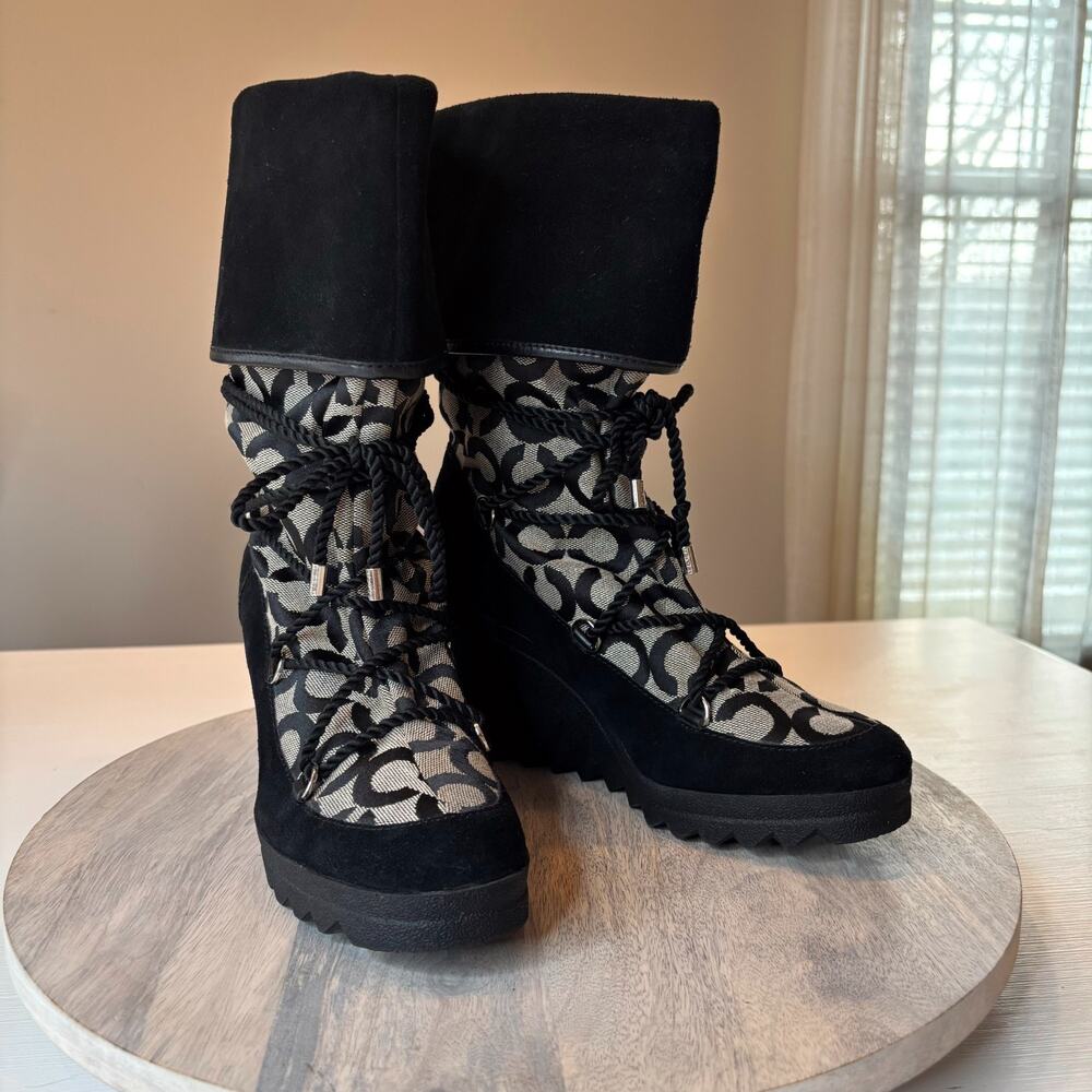 Coach Signature Logo Lace Up Wedge Winter Boots Black Suede Canvas Women's 7.5